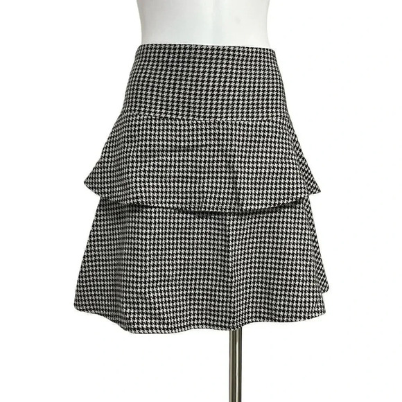 david n Vintage Houndstooth Wool Ruffled Skirt - Picture 2 of 13